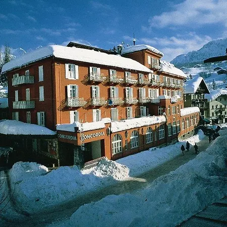 Concordia Parc Hotel 4*